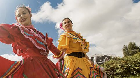 Band met grote sombreros