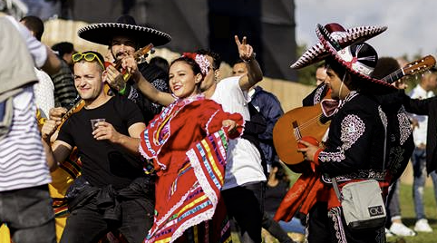 Mexicaanse muziek in een restaurant